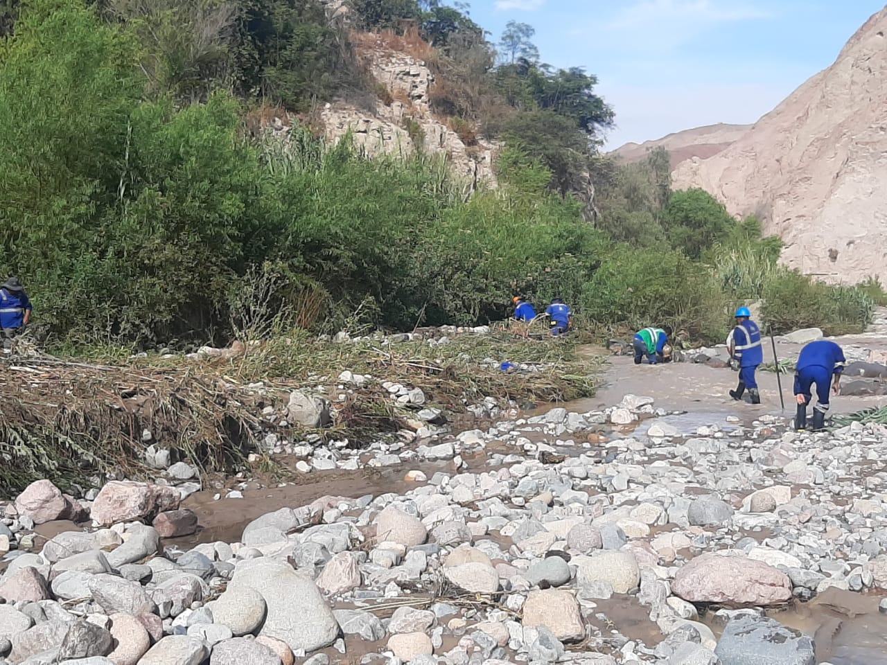 Trabajos de limpieza y encausamiento del río Tumilaca garantizarán abastecimiento de agua potable a la población